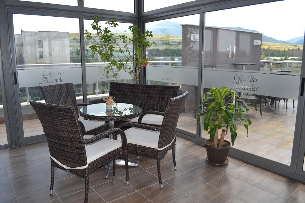 Alexander Hotel Asenovgrad ภายนอก รูปภาพ